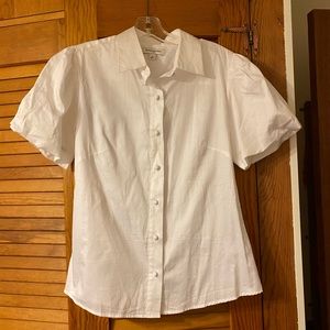Banana Republic White Short Sleeve Button Front Shirt - Size Medium